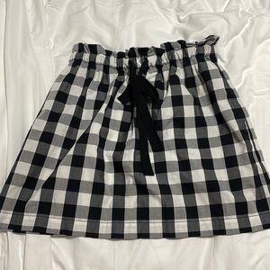 Kate Spade Black and white medium skirt
